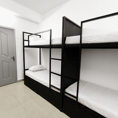 Hostel Stayzo Kochi Exteriér fotografie